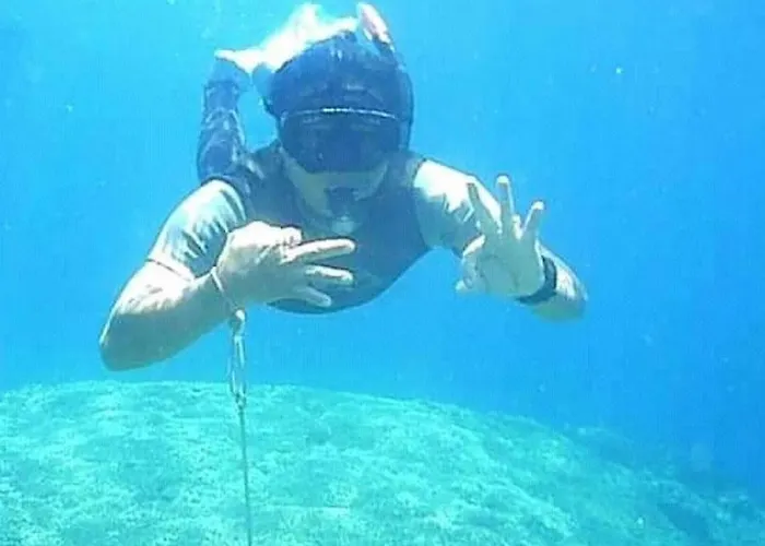 Taman Menjangan By Snorkelingmenjangan イン 2*